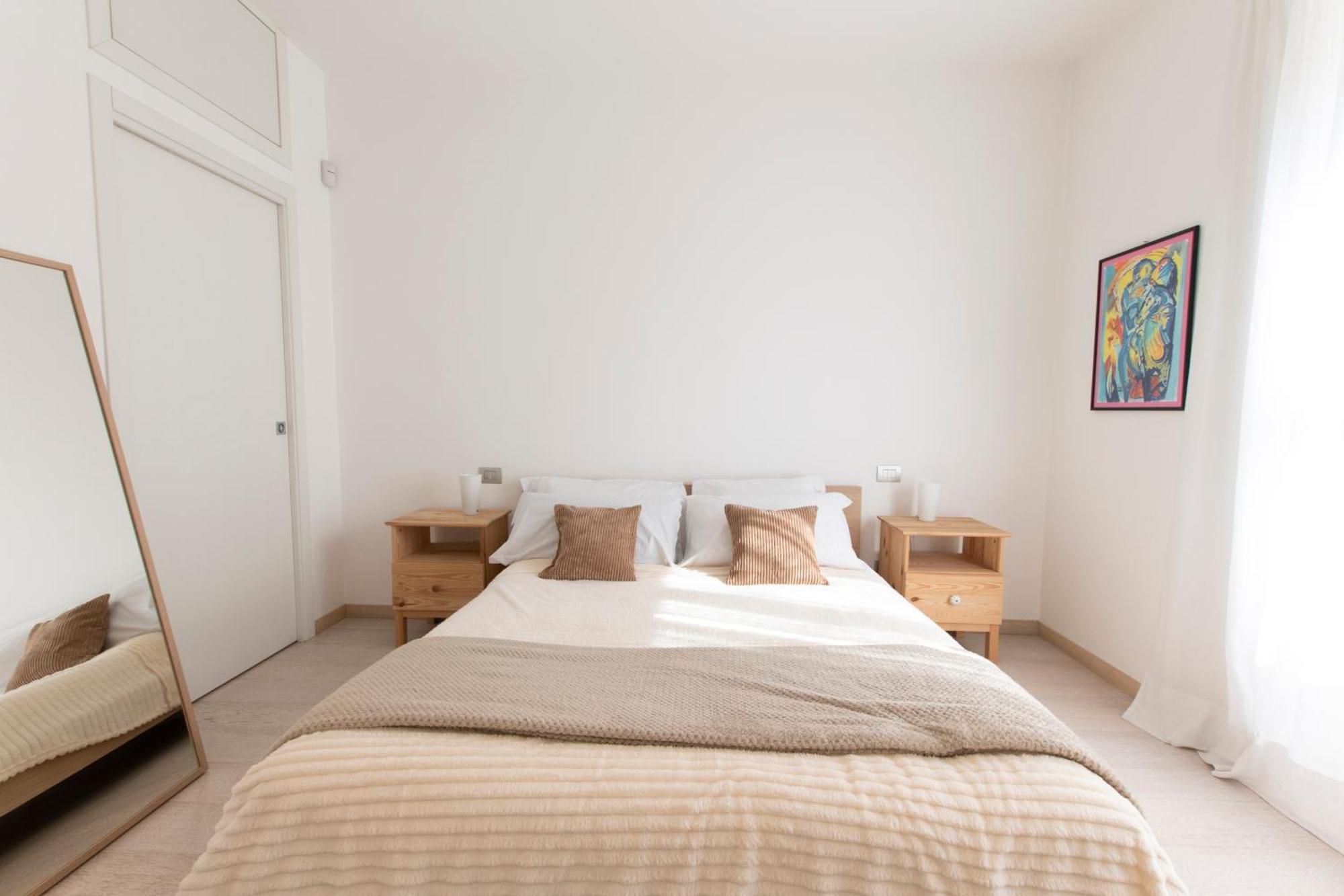 Luxury Apartment - Bramante 7 Milan Bagian luar foto