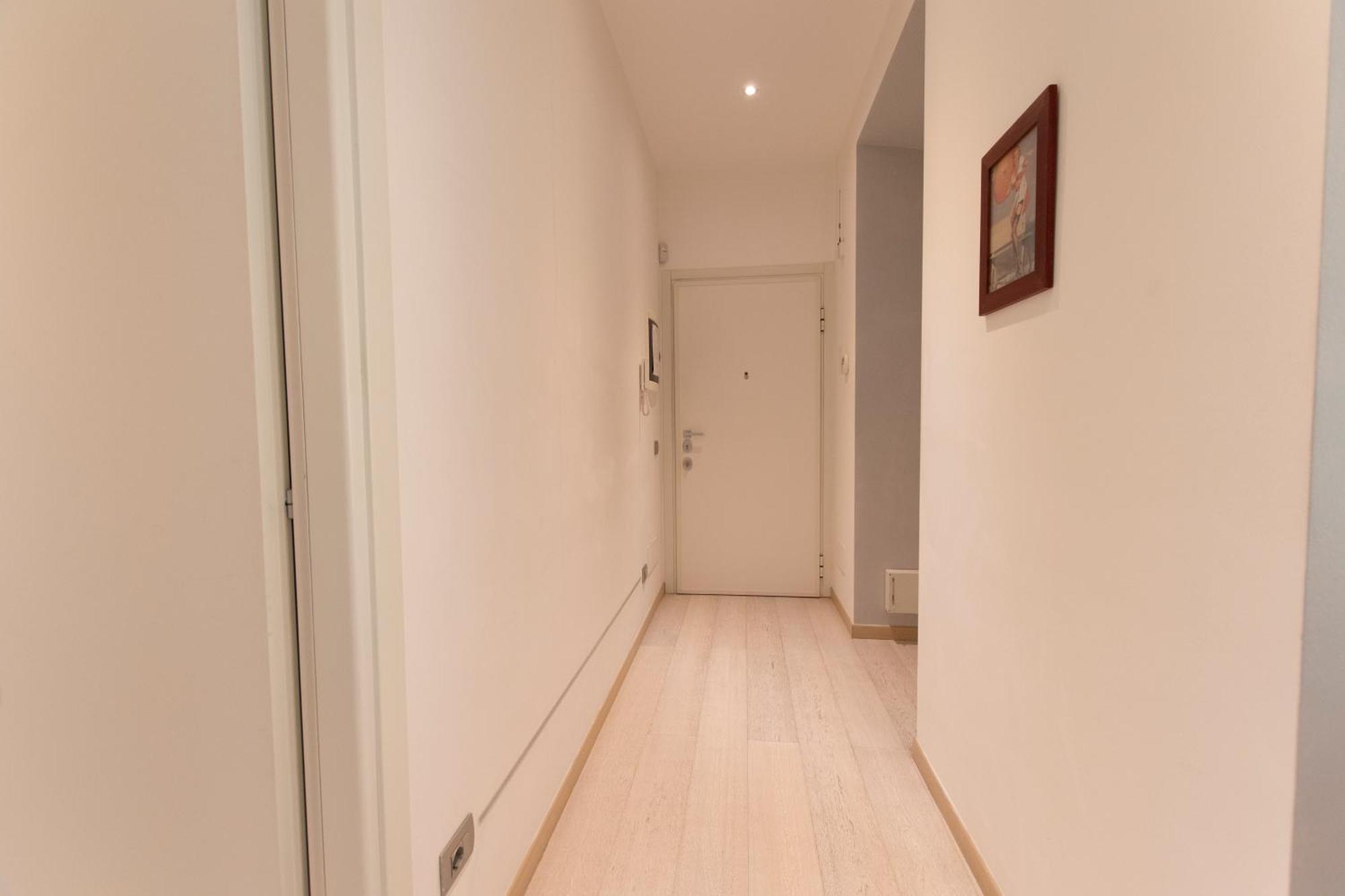 Luxury Apartment - Bramante 7 Milan Bagian luar foto